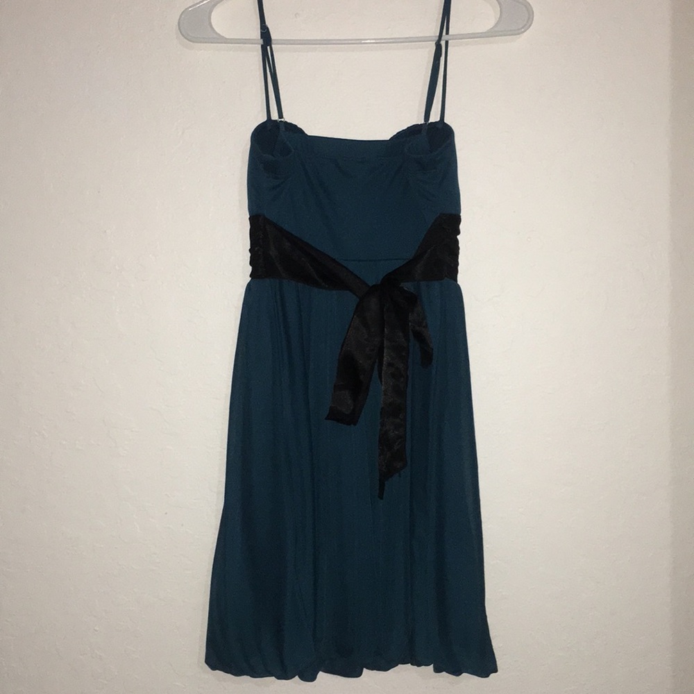 DRESS - Picture 2 of 3
